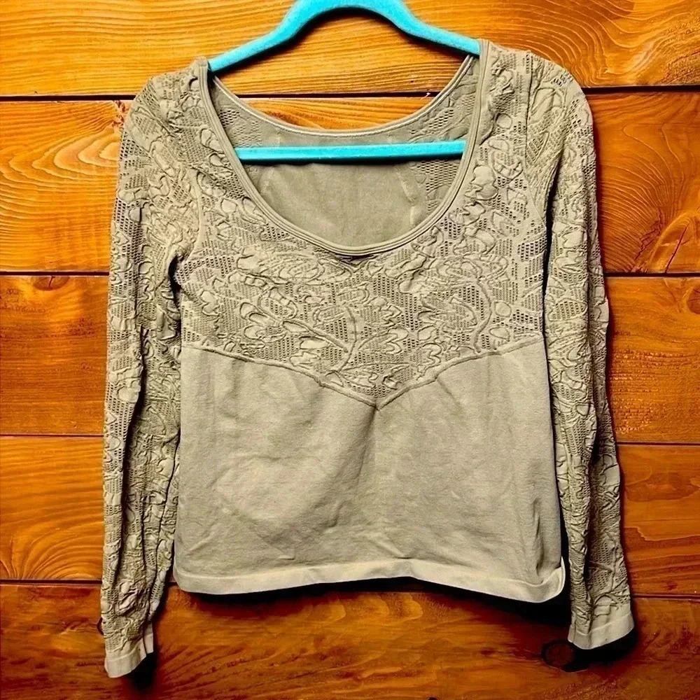 ANTHROPOLOGIE Women’s Lg Moss GREEN Seamless BOAT NECK SHIRT LONG SLEEVES casual